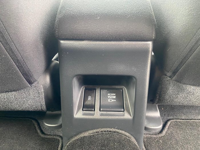 2020 Mitsubishi Pajero Sport GLX