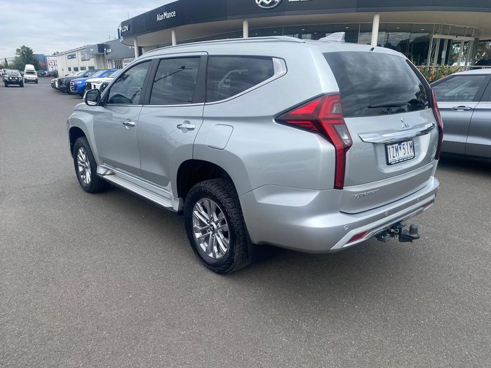 2020 Mitsubishi Pajero Sport GLX