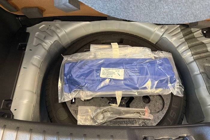 2025 Mahindra XUV3XO AX7L