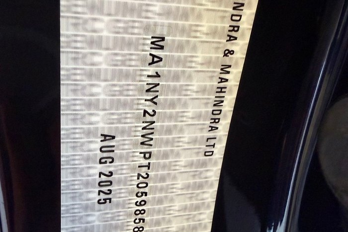 2025 Mahindra XUV3XO AX7L