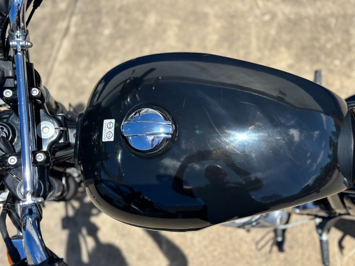 2022 Royal Enfield INTERCEPTOR 650 E5 CLASSIC Black