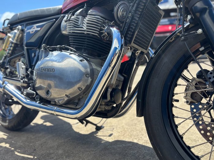 2022 Royal Enfield INTERCEPTOR 650 E5 CLASSIC Black