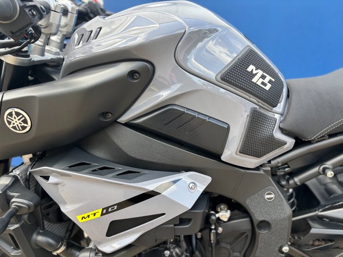 2016 Yamaha MT-10 Grey