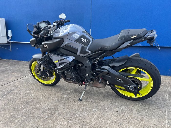 2016 Yamaha MT-10 Grey