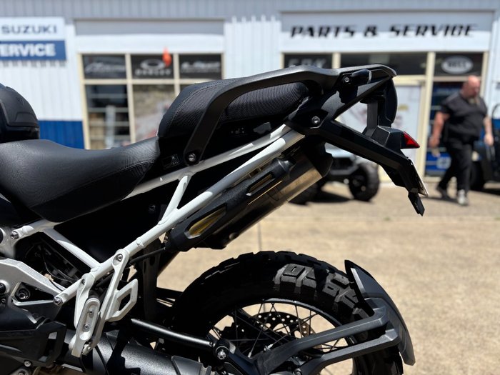 2024 TRIUMPH TIGER 1200 RALLY EXPLORER Green