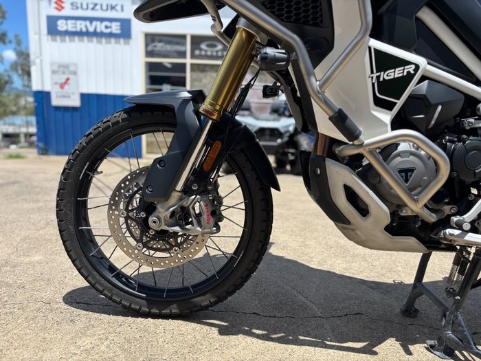 2024 TRIUMPH TIGER 1200 RALLY EXPLORER Green