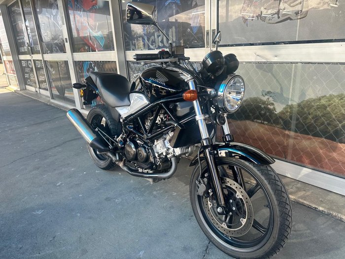 2010 Honda VTR250 (EFI) VTR Black