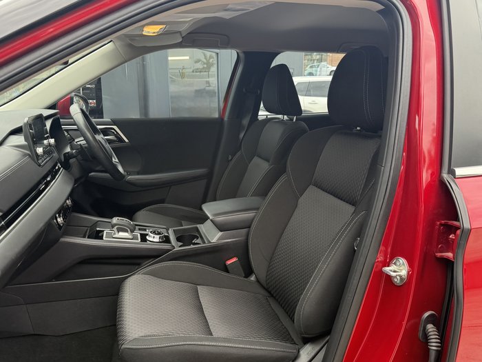 2022 Mitsubishi Outlander ES