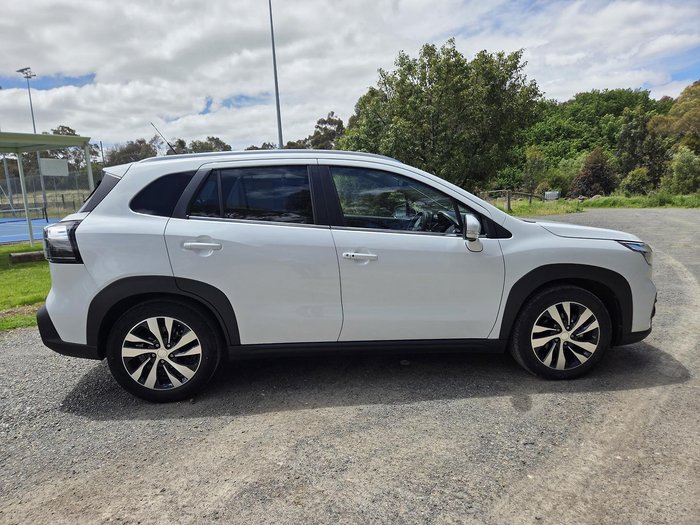 2023 Suzuki S-Cross Plus