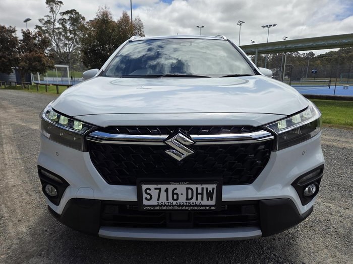 2023 Suzuki S-Cross Plus