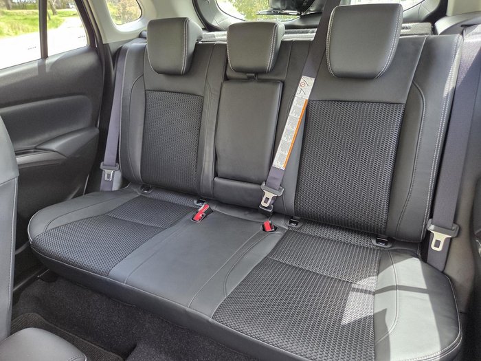 2023 Suzuki S-Cross Plus