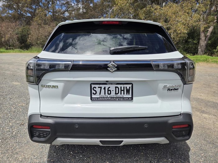 2023 Suzuki S-Cross Plus