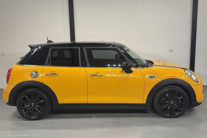 2016 MINI Hatch Cooper S