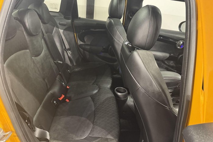 2016 MINI Hatch Cooper S