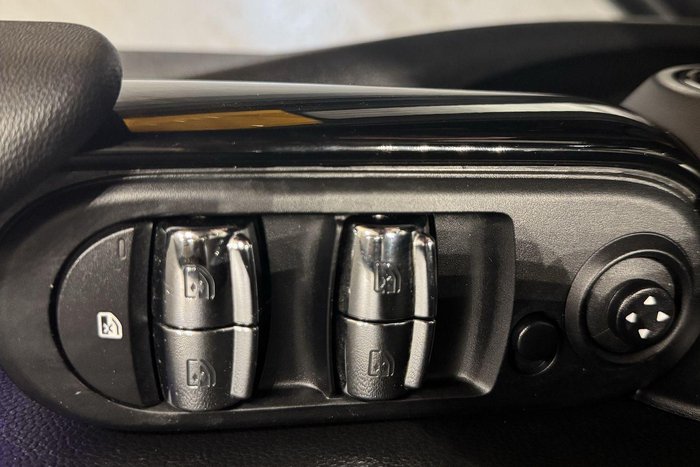 2016 MINI Hatch Cooper S