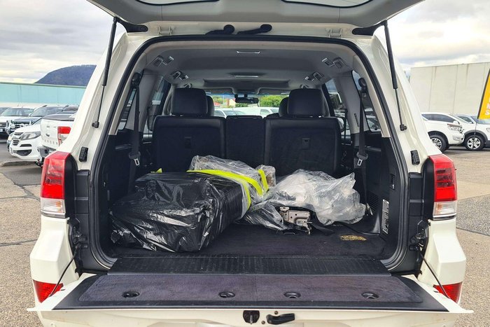 2017 Toyota Landcruiser VX