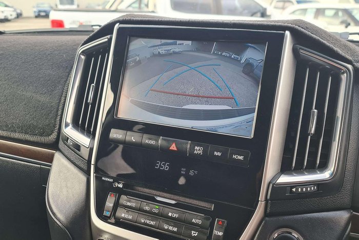 2017 Toyota Landcruiser VX