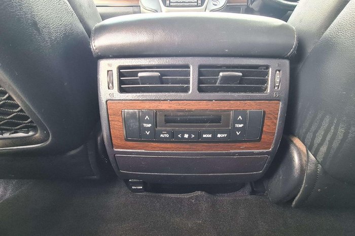 2017 Toyota Landcruiser VX