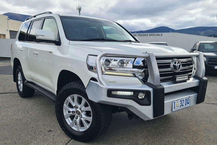 2017 Toyota Landcruiser