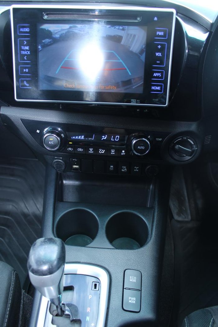 2017 Toyota Hilux SR5