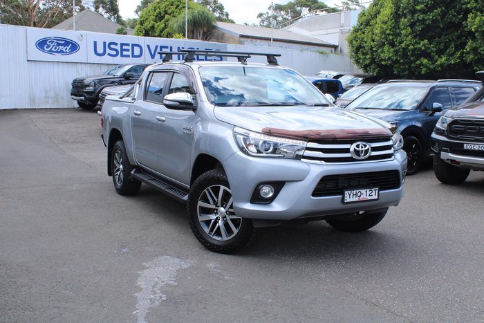 2017 Toyota Hilux SR5