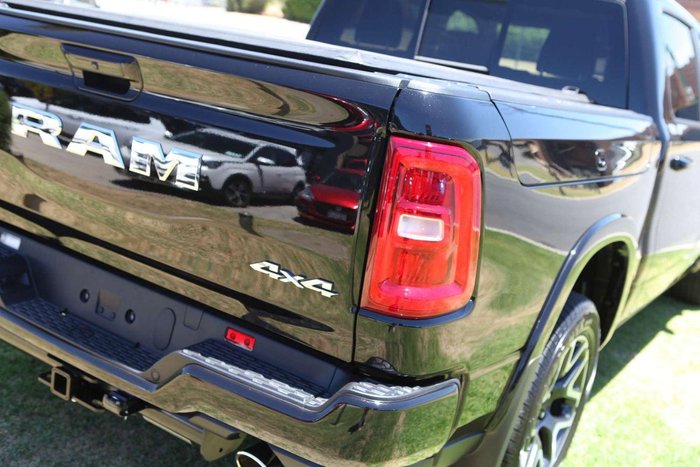 2025 RAM 1500 Laramie Sport Hurricane SO RamBox