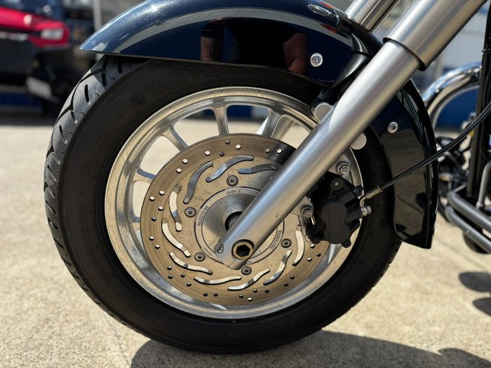 2016 TRIUMPH AMERICA Black