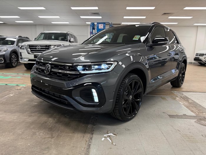 2025 Volkswagen T-Roc 140TSI R-Line