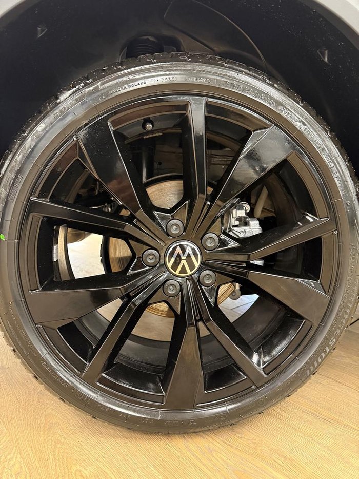 2025 Volkswagen T-Roc 140TSI R-Line