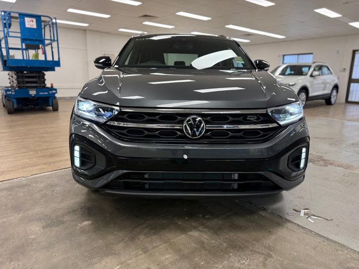 2025 Volkswagen T-Roc 140TSI R-Line