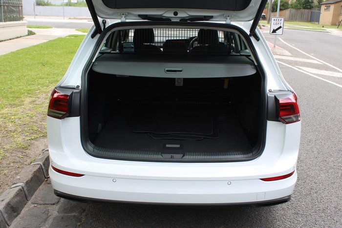 2021 Volkswagen Golf 110TSI Life 8 MY22 Pure White