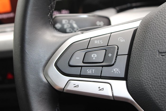 2021 Volkswagen Golf 110TSI Life 8 MY22 Pure White