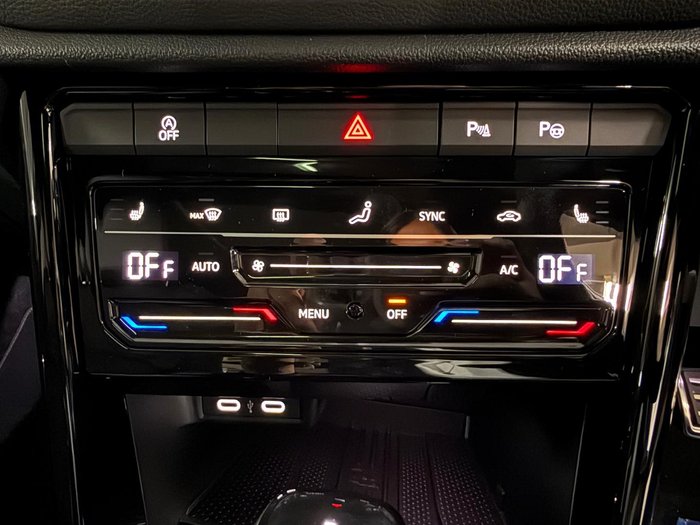 2025 Volkswagen T-Roc 140TSI R-Line