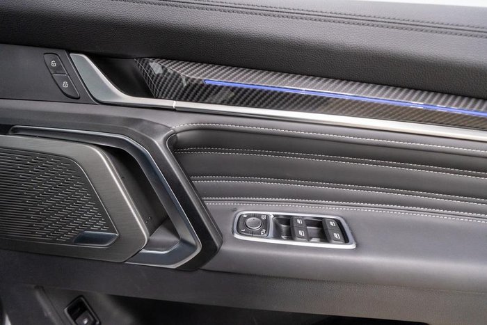 2025 LDV D90 Executive