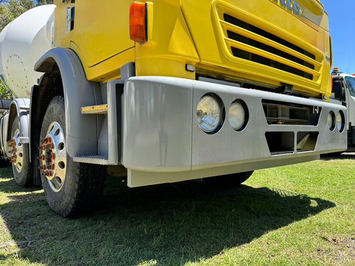 2013 Iveco Acco K2350G 280