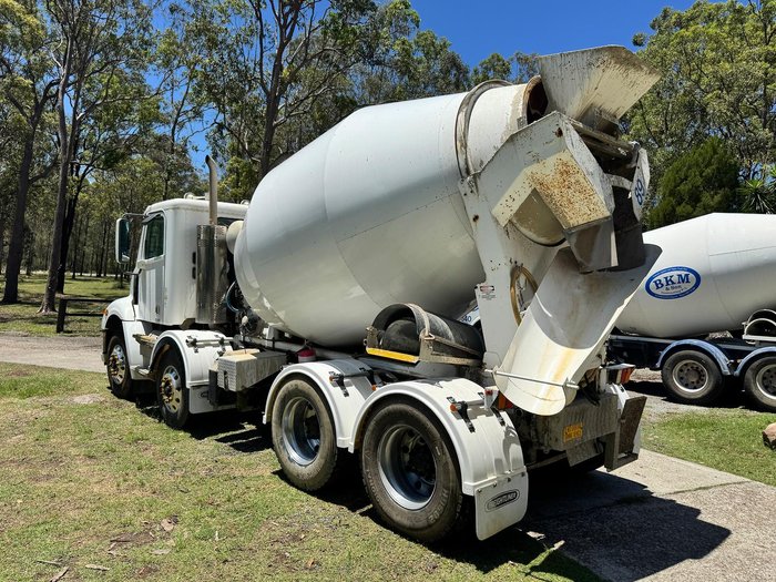 2012 Freightliner Fcx