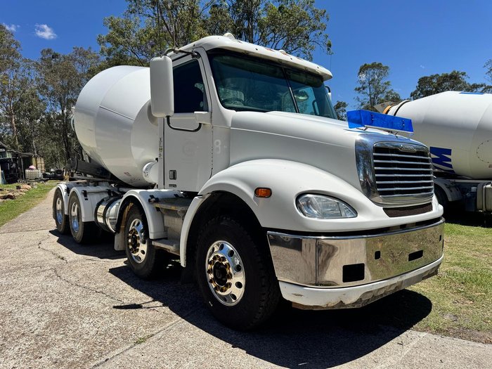 2012 Freightliner Fcx