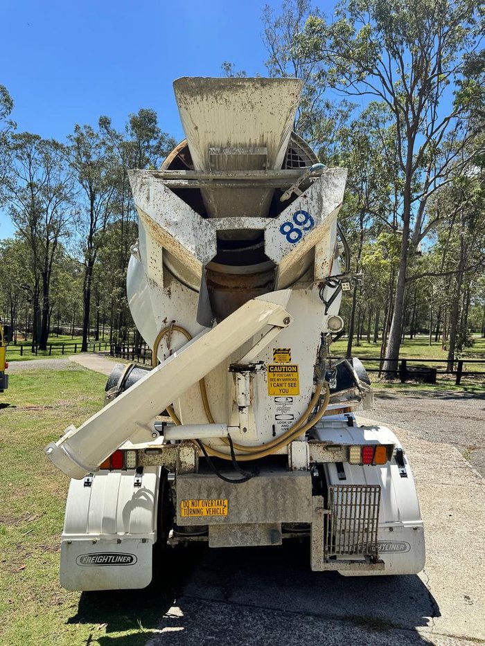 2012 Freightliner Fcx
