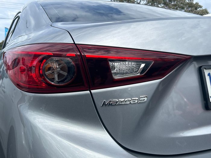 2013 Mazda 3 Neo