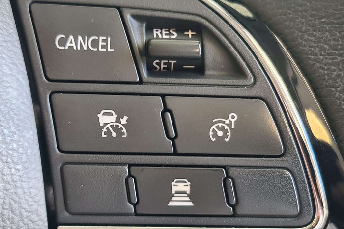 2021 Mitsubishi Outlander LS