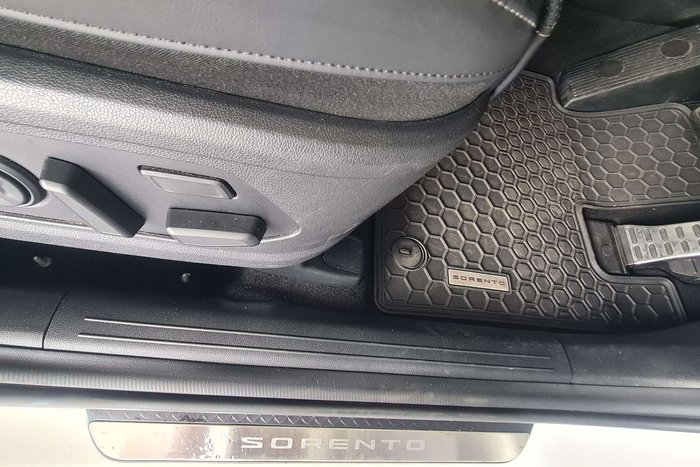 2020 Kia Sorento GT-Line