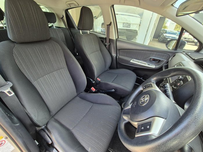 2016 Toyota Yaris Ascent