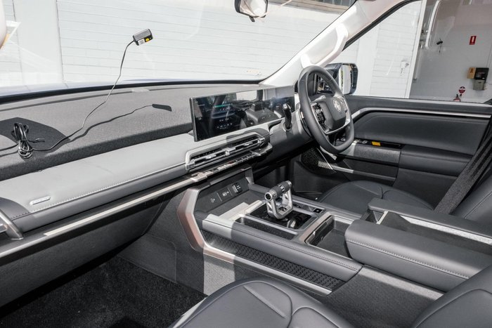 2025 MG MGU9 Explore