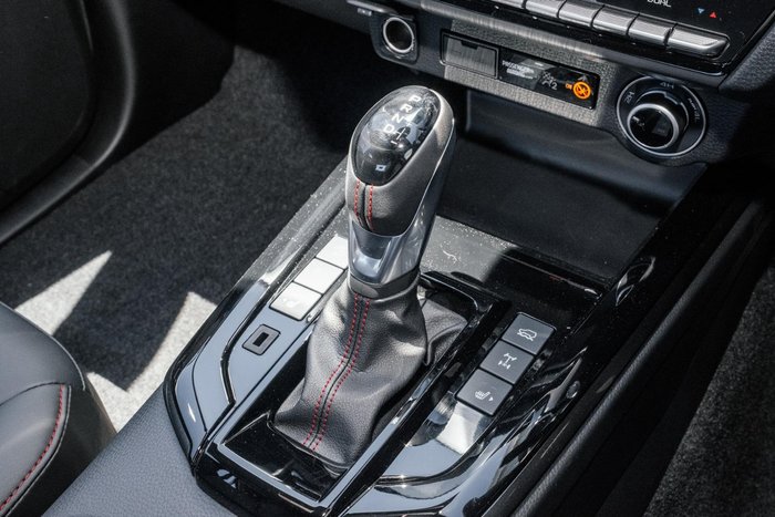 2025 Isuzu D-MAX X-TERRAIN