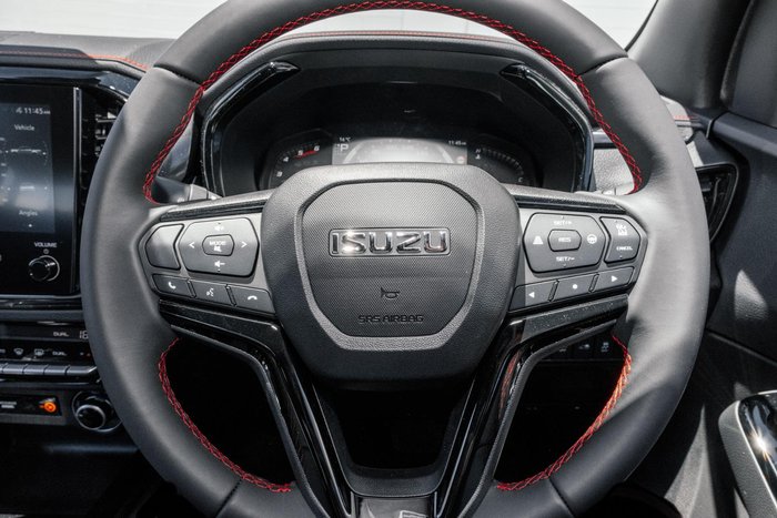 2025 Isuzu D-MAX X-TERRAIN