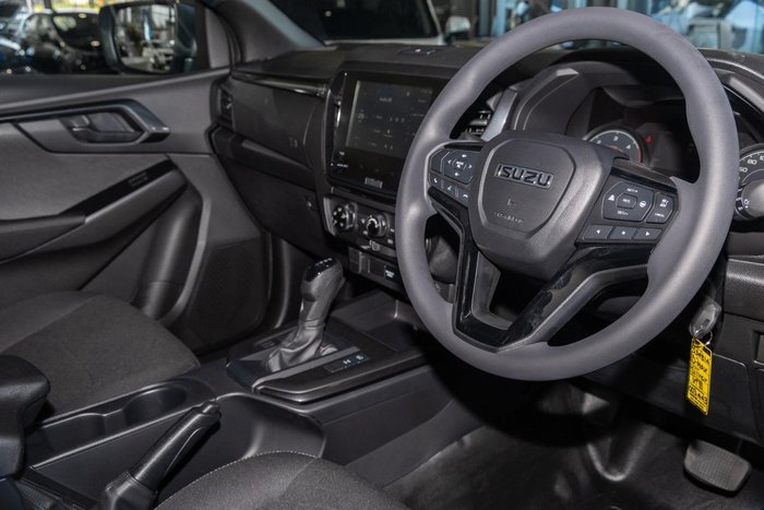 2025 Isuzu D-MAX X-RIDER
