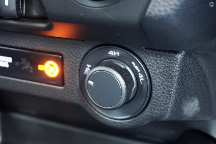 2025 Isuzu D-MAX X-RIDER