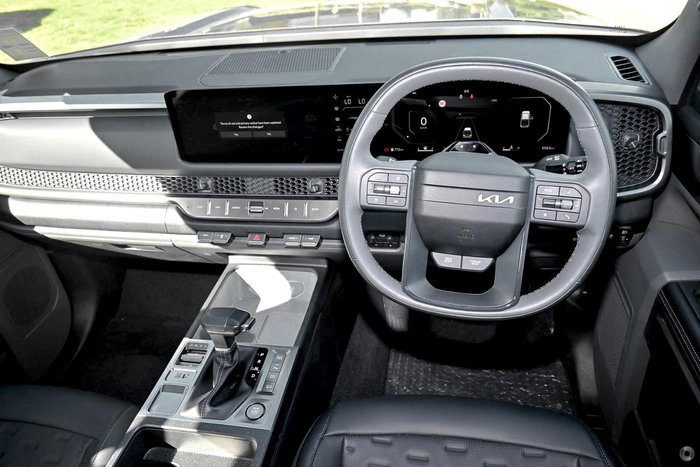 2025 Kia Tasman SX+