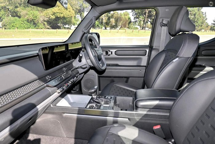 2025 Kia Tasman SX+