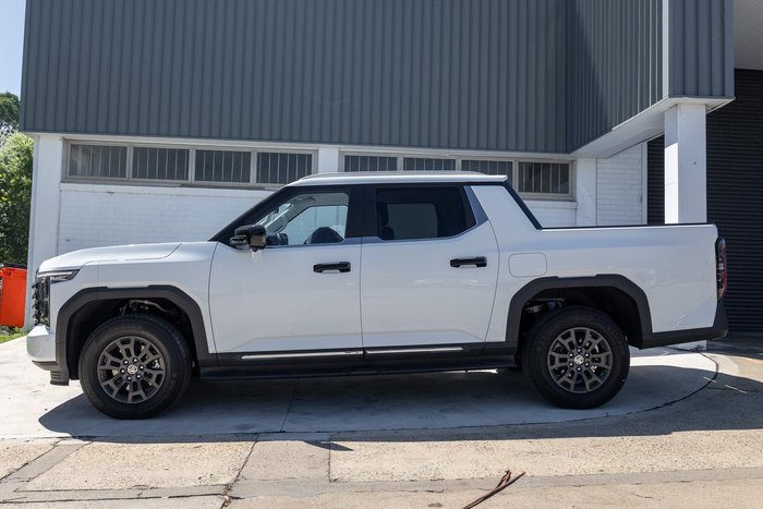 2025 MG MGU9 Explore